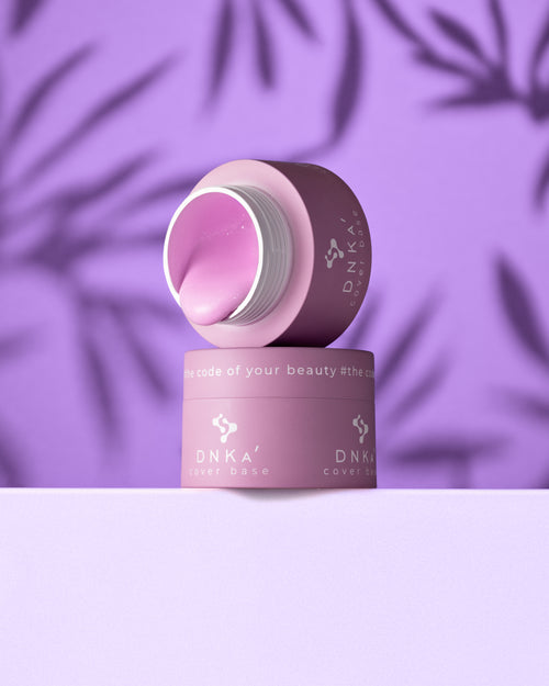 DNKa' BUILDER GEL NEW FORMULA #0007 PINK POLLEN 15ML en frasco, ideal para manicura profesional uñas.